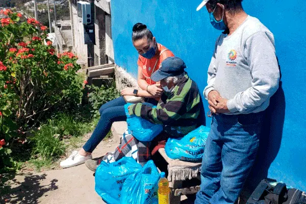 Donación al Hogar San Vicente de Paúl y Comunidad de Cajas
